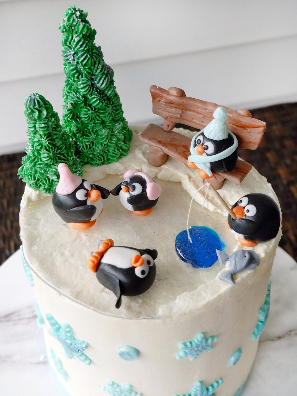 Penguin DQ ice cream cake made with mini heart in 2023 | Ice cream cake, Dq ice  cream cake, Ice cake